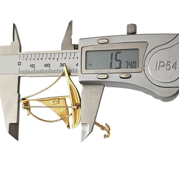 Fernando Originals Gold Tone Enamel Sail Boat Brooch Anchor Chain Dangle, L963 - Picture 7 of 8